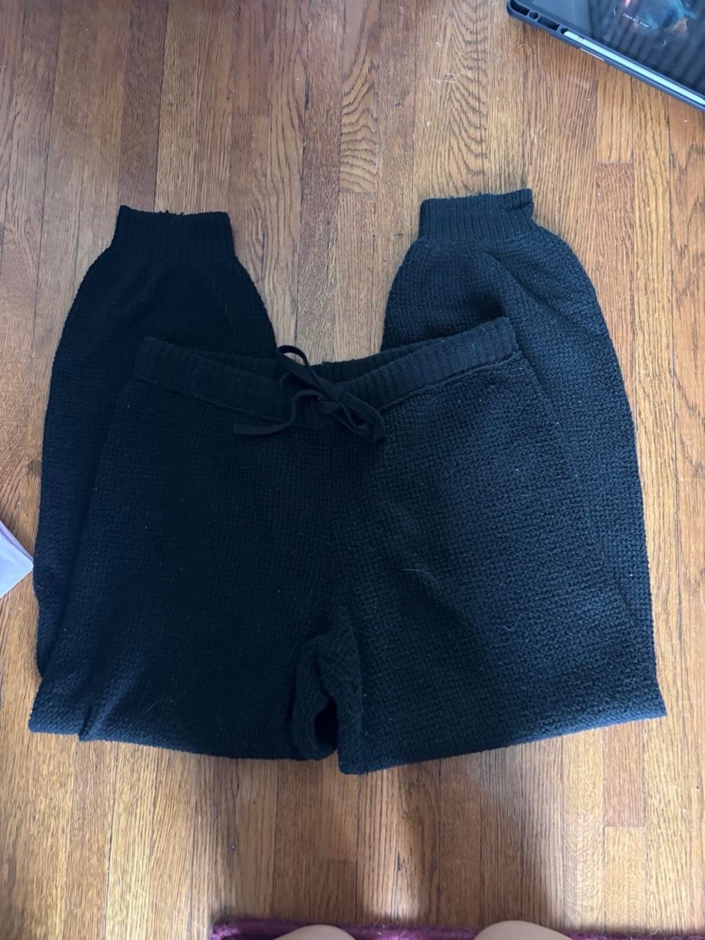 Aerie black waffle knit jogger pants
